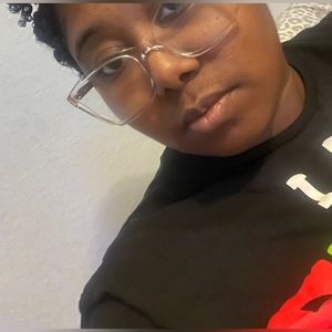 Meet your Posher, Cameron